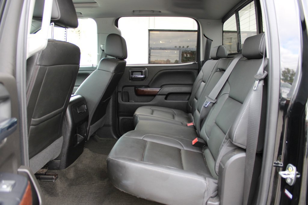 Used 2018 GMC Sierra 2500 SLT AWD/4WD image 11