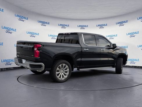 Used 2022 Chevrolet Silverado 1500 LTZ w/ LTZ Premium Package image 4