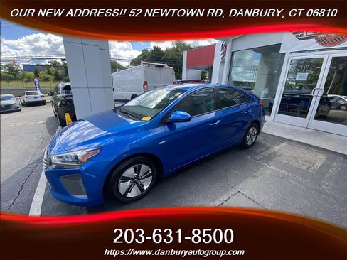 Used 2018 Hyundai Ioniq Blue FWD image 2