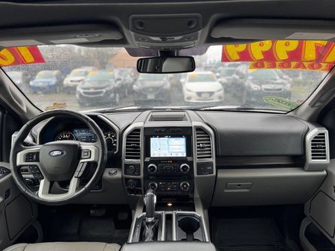 Used 2016 Ford F150 Lariat w/ Equipment Group 502A Luxury image 12