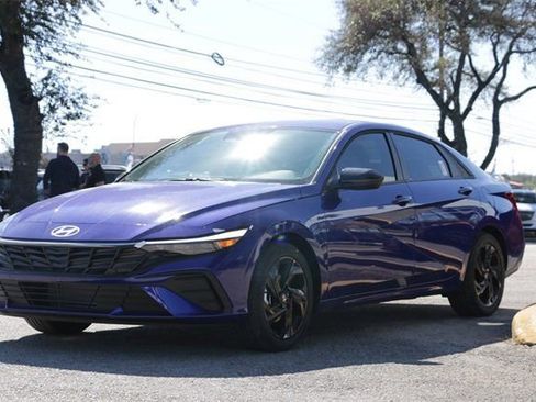 Certified 2026 Hyundai Elantra Sport image 7