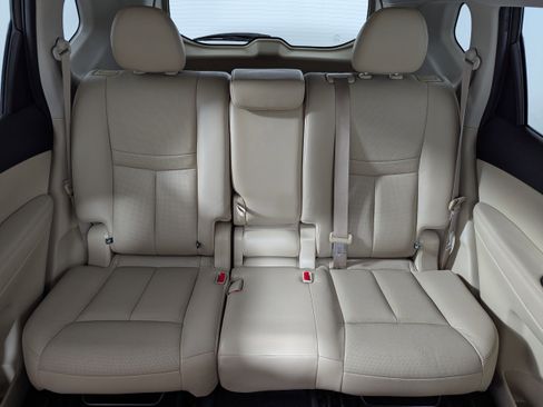 Used 2016 Nissan Rogue SL image 13