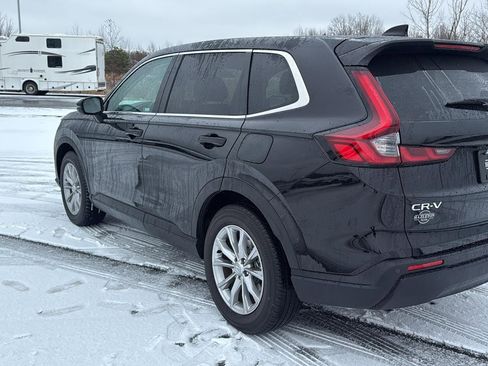 Used 2025 Honda CR-V EX-L image 10