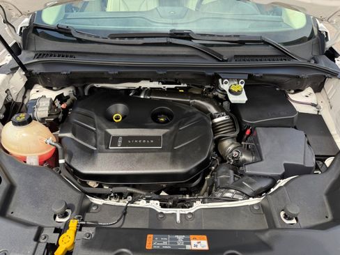 Used 2019 Lincoln MKC Select w/ MKC Climate Package FWD image 37