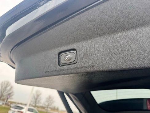 Used 2017 Ford Explorer Sport image 33