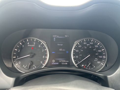 Used 2019 INFINITI Q50 Luxe w/ Cargo Package (L96) RWD image 20