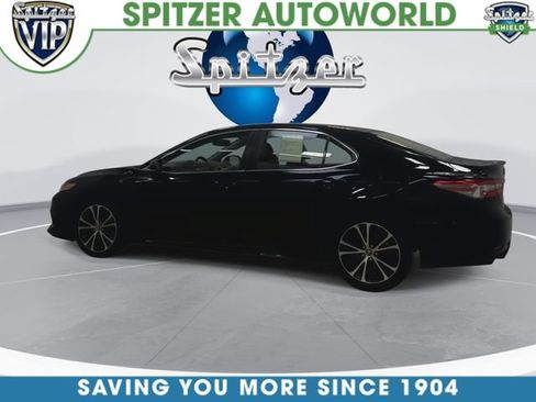 Used 2018 Toyota Camry SE w/ Convenience Package FWD image 7