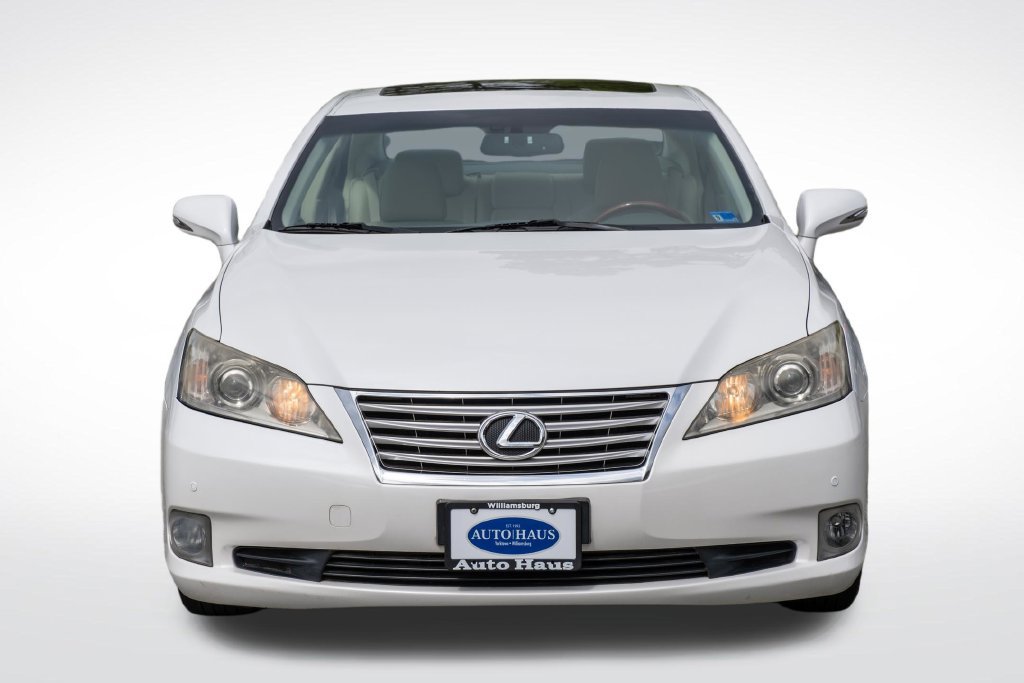 Used 2011 Lexus ES 350 w/ Preferred Accessory Package FWD image 10