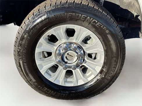 Used 2020 Ford F250 XLT w/ XLT Value Package image 26