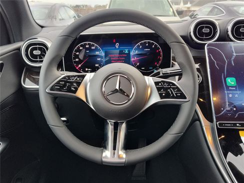 New 2026 Mercedes-Benz GLC 300 image 7