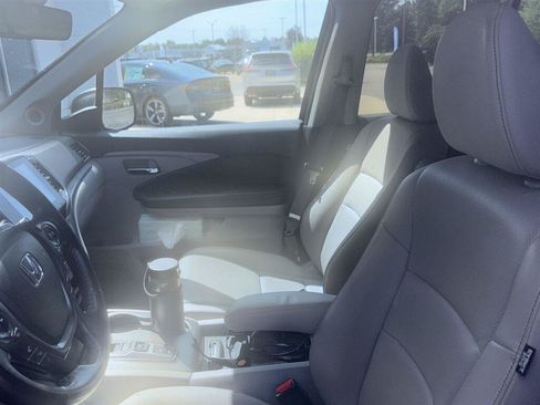 Used 2023 Honda Ridgeline RTL image 17