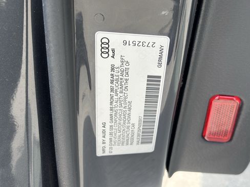 Used 2023 Audi A6 Premium Plus w/ Premium Plus Package AWD/4WD image 37