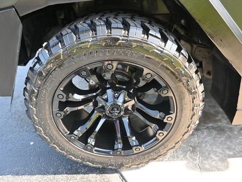 Used 2003 HUMMER H2 AWD/4WD image 12