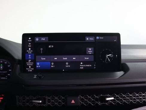 Used 2023 Honda Accord Sport image 40