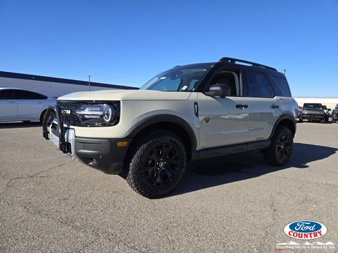 New 2025 Ford Bronco Sport Badlands w/ Sasquatch Badlands Package AWD/4WD image 2