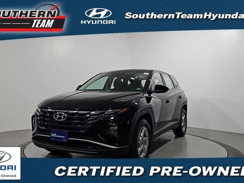 Used 2024 Hyundai Tucson SE image 1