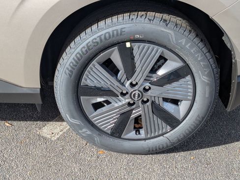 New 2026 Nissan Murano SL image 10