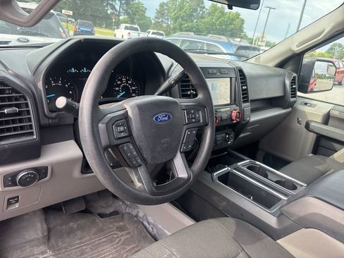 Used 2019 Ford F150 XL w/ Equipment Group 101A Mid AWD/4WD image 3