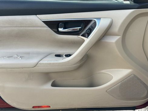 Used 2015 Nissan Altima 2.5 SL w/ Technology Package image 23