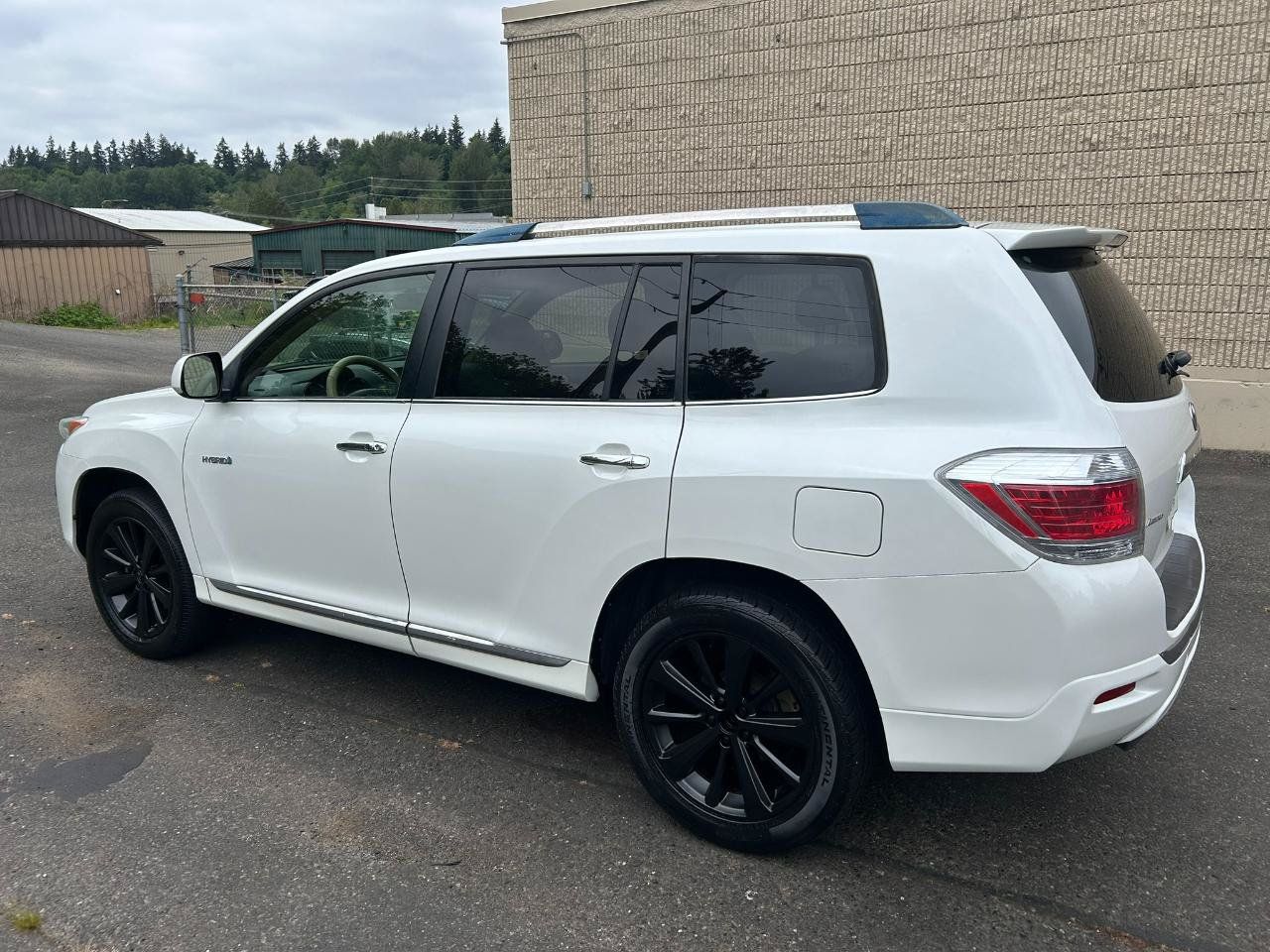 Used 2012 Toyota Highlander Limited AWD/4WD image 7