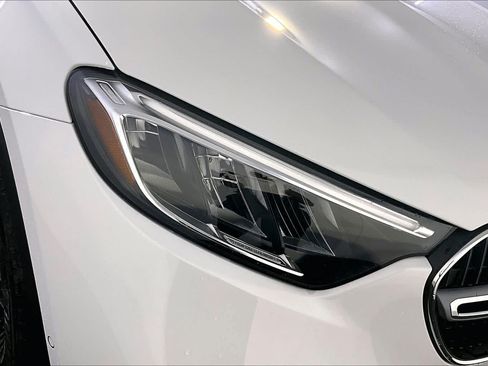 New 2026 Mercedes-Benz GLC 300 4MATIC image 16