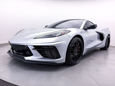 Used 2020 Chevrolet Corvette Stingray Preferred Cpe w/ 2LT Preferred Equipment Group RWD image 14