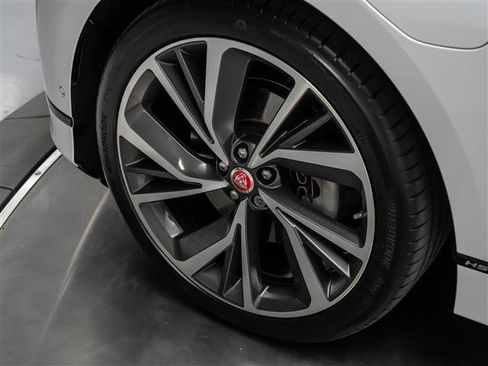 Used 2020 Jaguar I-PACE HSE image 12