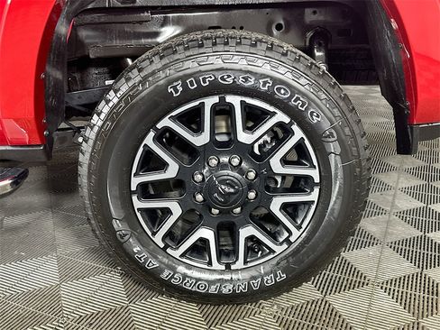 New 2026 RAM 2500 Limited w/ Towing Technology Group image 17