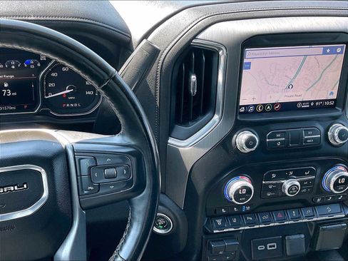 Used 2023 GMC Sierra 2500 Denali w/ Denali Ultimate Package image 18