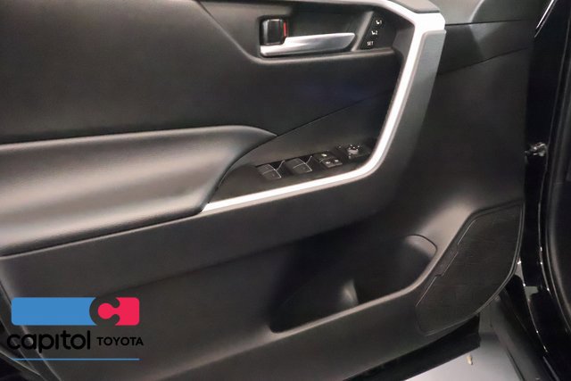 Certified 2024 Toyota RAV4 XLE Premium AWD/4WD image 10