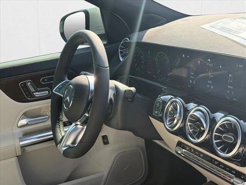 New 2026 Mercedes-Benz GLA 250 image 20