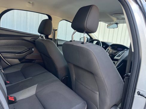 Used 2012 Ford Focus SE image 15