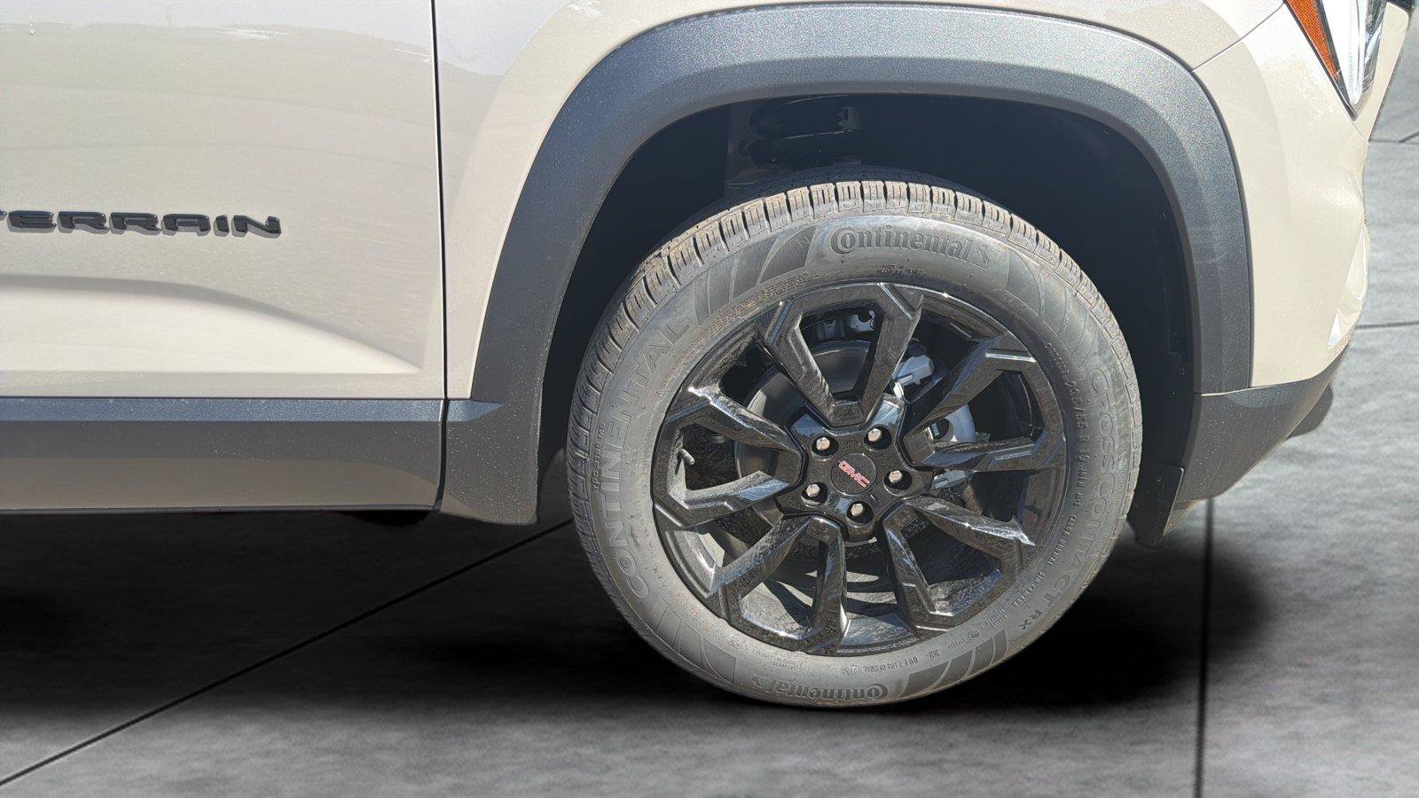 New 2027 GMC Terrain Elevation w/ Elevation Premium Package AWD/4WD image 28