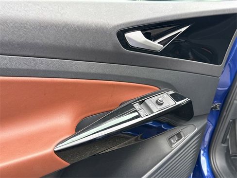 Certified 2022 Volkswagen ID.4 Pro S image 7