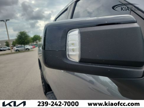 Used 2021 Chevrolet Silverado 1500 LT Trail Boss AWD/4WD image 10