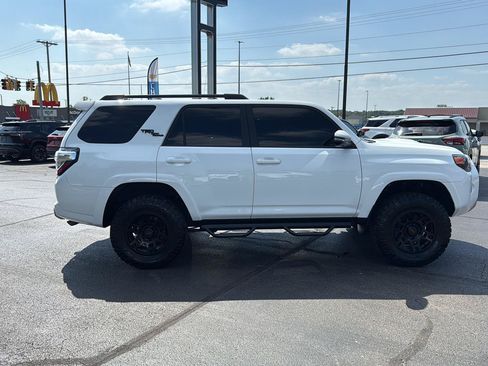 Used 2024 Toyota 4Runner TRD Off-Road Premium w/ Off Road Premium Plus Package AWD/4WD image 6