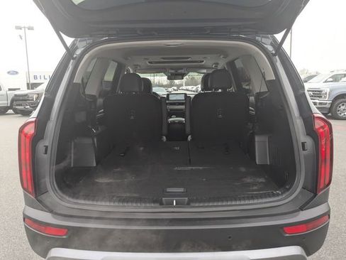 Used 2022 Kia Telluride S image 26
