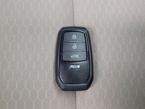 Used 2020 Hyundai Elantra Value Edition FWD image 32