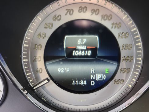 Used 2015 Mercedes-Benz GLK 350 2WD image 25