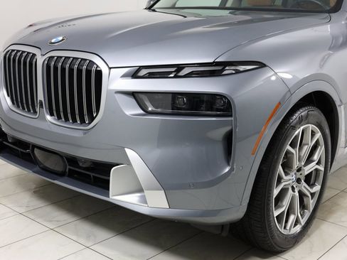Used 2023 BMW X7 xDrive40i w/ Executive Package image 54