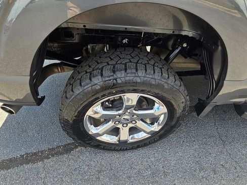 Used 2023 Ford F150 Lariat w/ Trailer Tow Package AWD/4WD image 9