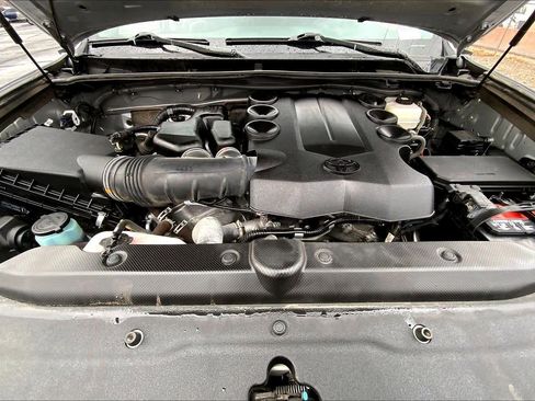 Certified 2023 Toyota 4Runner TRD Off-Road Premium image 29