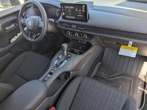 New 2026 Honda HR-V LX image 9