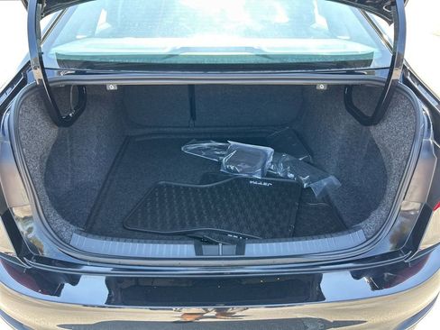 Used 2025 Volkswagen Jetta SE w/ Sunroof Package FWD image 53