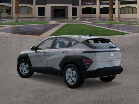New 2026 Hyundai Kona SE image 5