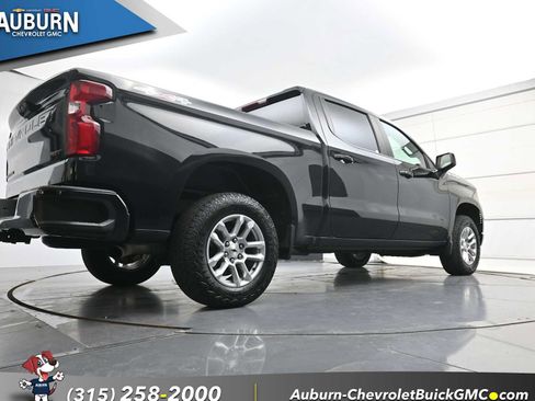 Used 2023 Chevrolet Silverado 1500 RST AWD/4WD image 24