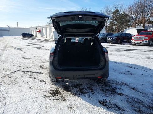 Used 2025 Nissan Kicks SV image 21