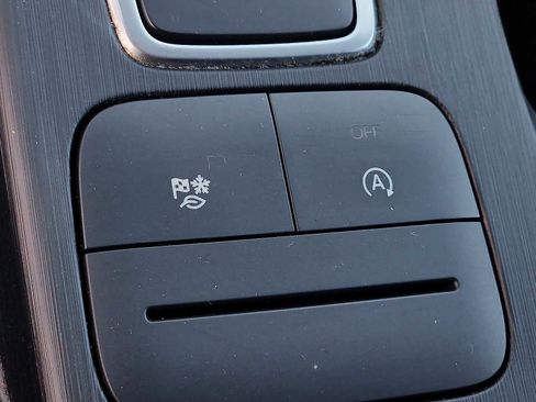 Used 2025 Ford Escape Active image 26