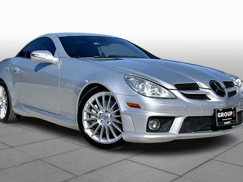 Used 2009 Mercedes-Benz SLK 350 image 3