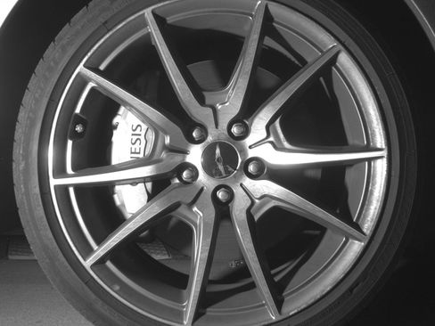 Used 2025 Genesis G70 2.5T AWD/4WD image 13